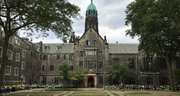 Kuliah di Kanada: Negeri Maple yang Ramah Imigran